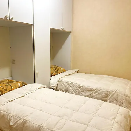 In By The Beach, Cleaning Included Apartment *